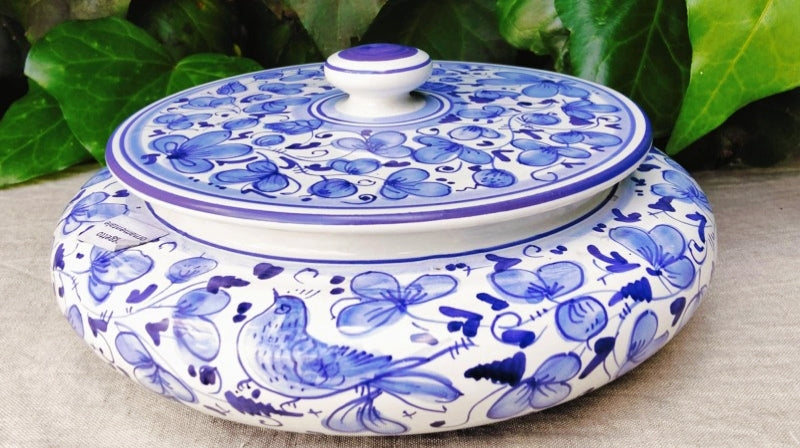 Deruta Majolica Tureen – Blue Arabesque