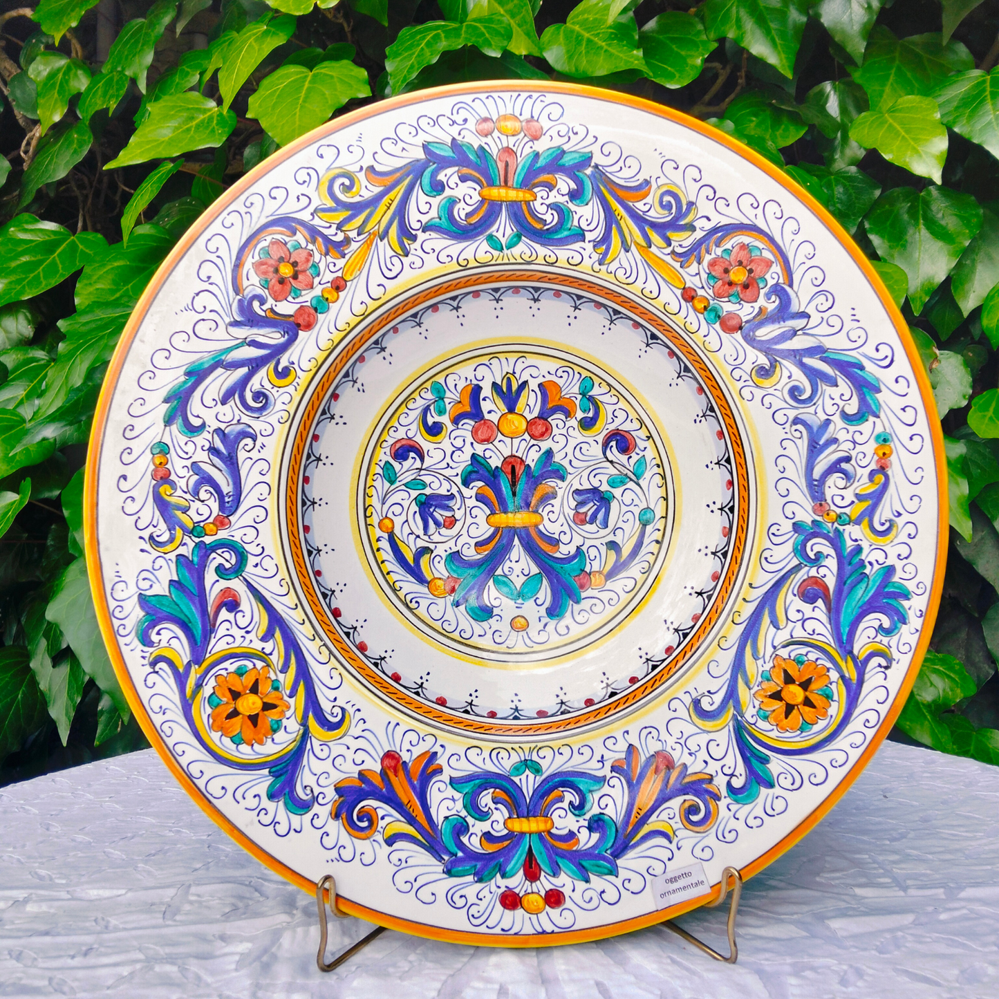 Piatto da Parata in Maiolica di Deruta – Stile Ricco
