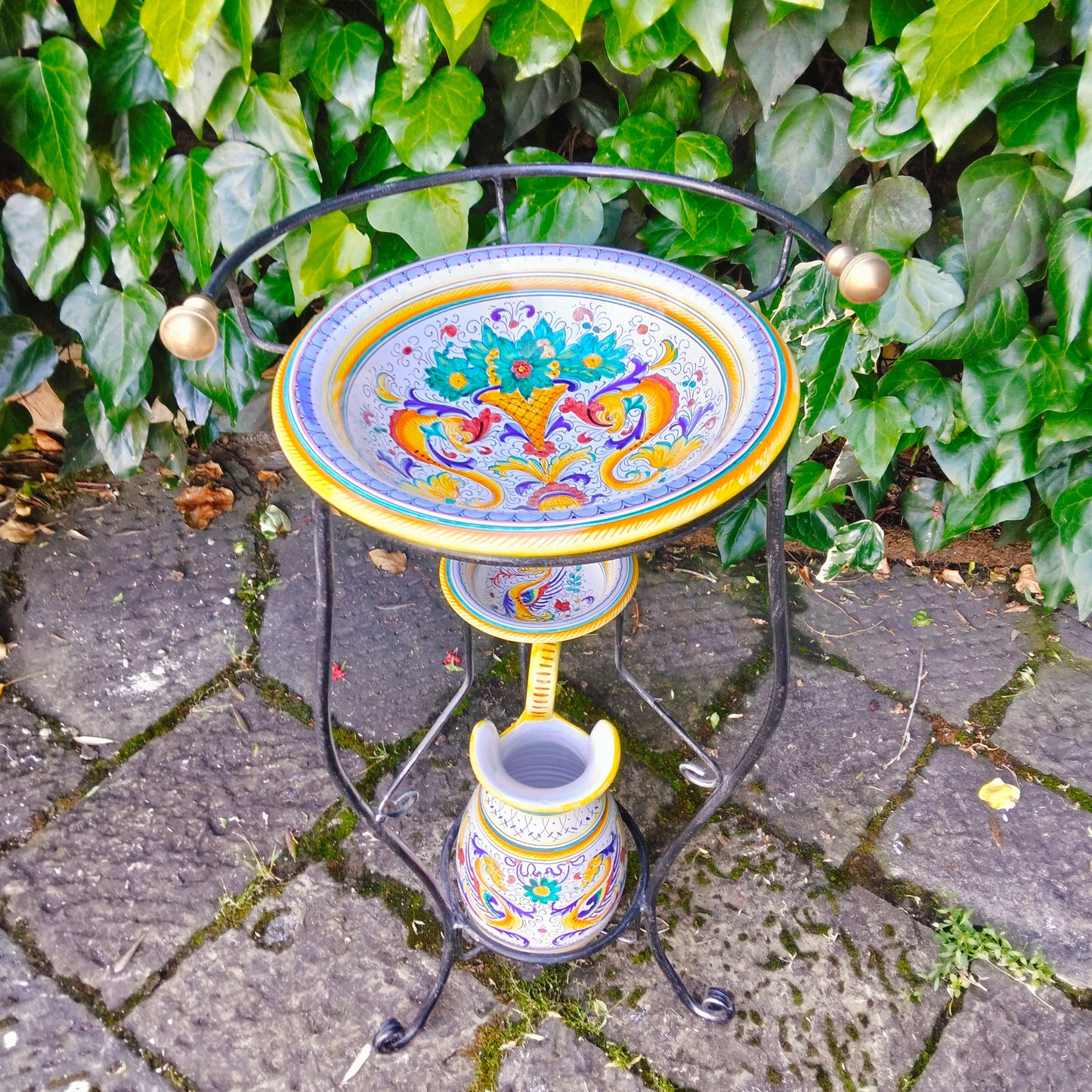 Rinfrescatoio Tradizionale in Maiolica di Deruta con Supporto - Stile Raffaellesco